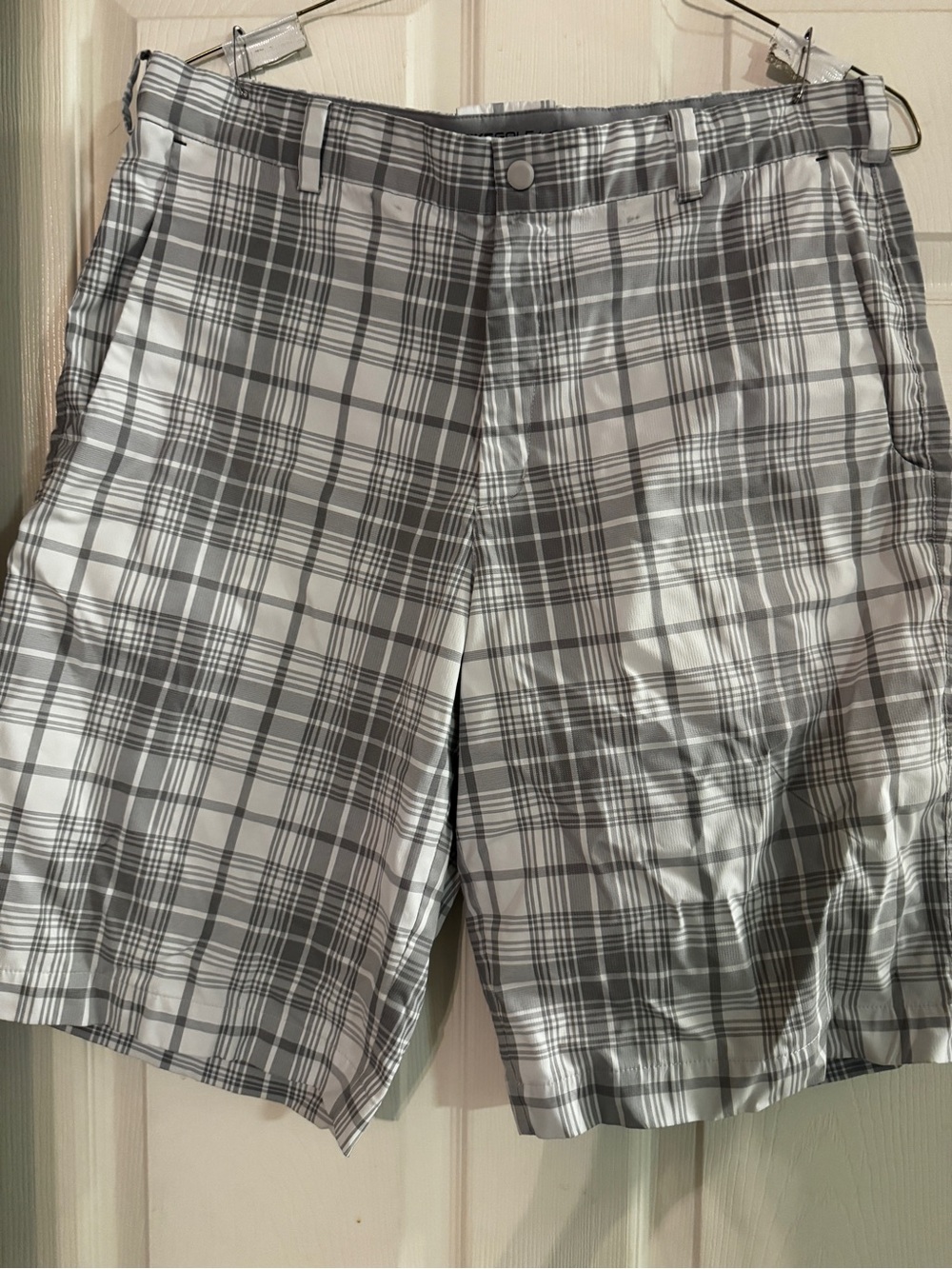 Nike Men's Gray Plaid Flat Front Golf Shorts